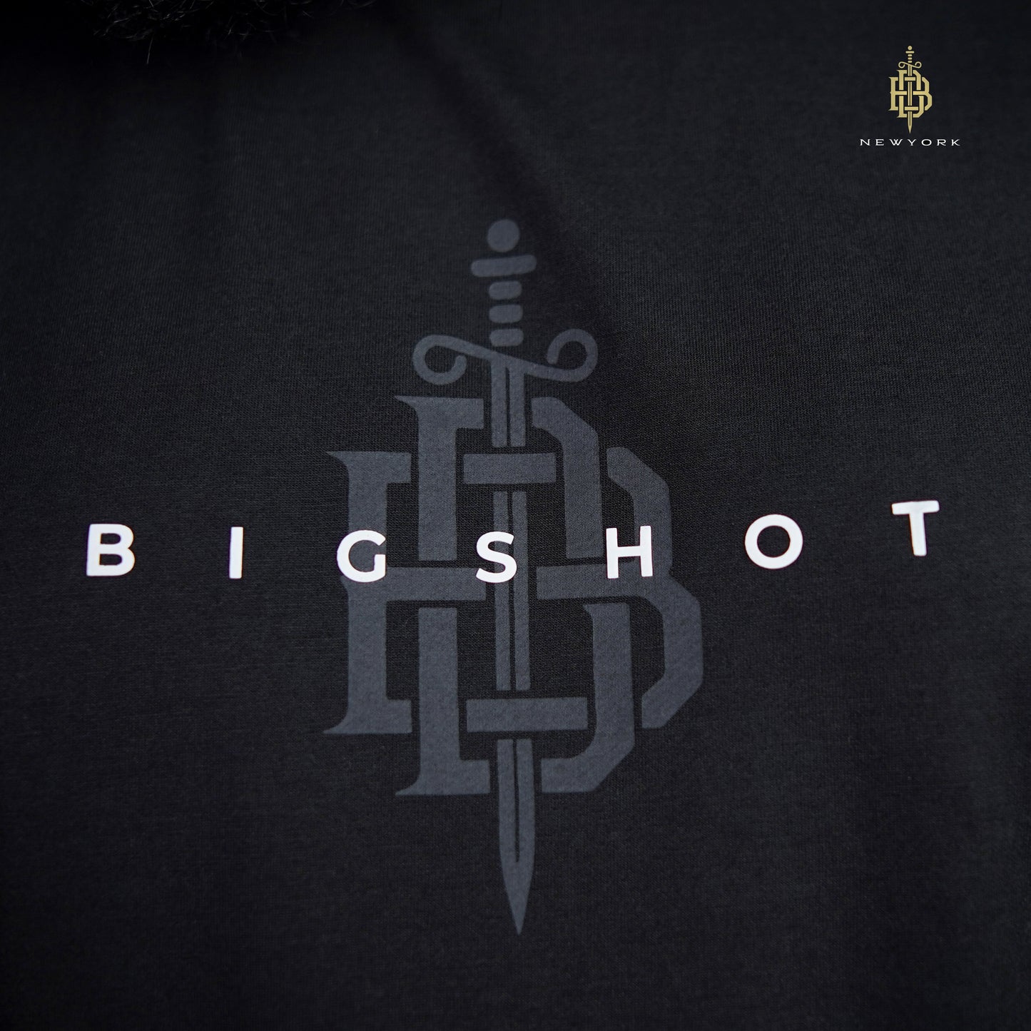 Drop Shoulder Black (D-4)